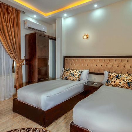 Hotel Tut Pyramids View Kafret el-Gabal Zewnętrze zdjęcie