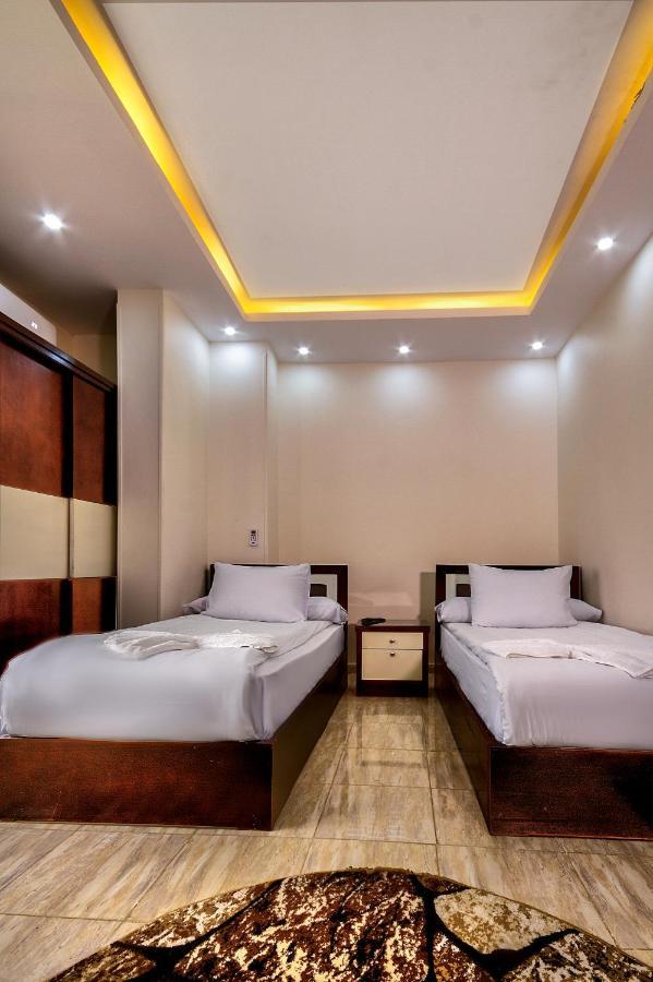 Hotel Tut Pyramids View Kafret el-Gabal Zewnętrze zdjęcie