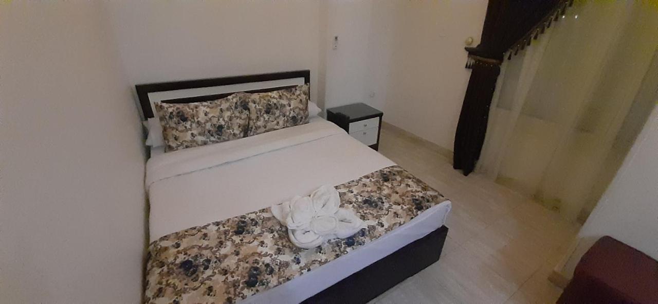 Hotel Tut Pyramids View Kafret el-Gabal Zewnętrze zdjęcie