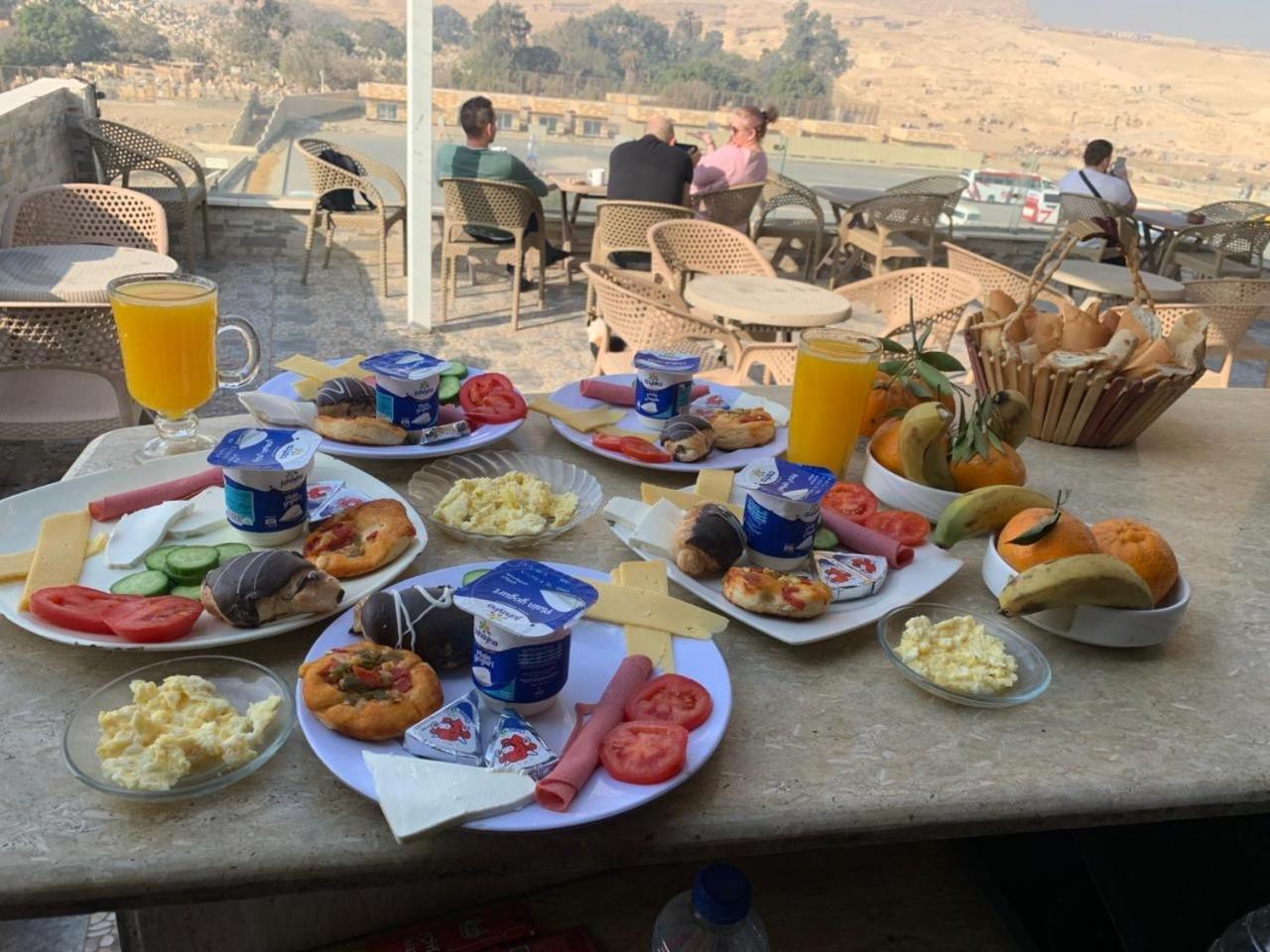 Hotel Tut Pyramids View Kafret el-Gabal Zewnętrze zdjęcie