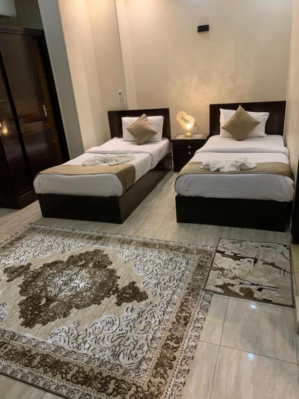 Hotel Tut Pyramids View Kafret el-Gabal Zewnętrze zdjęcie